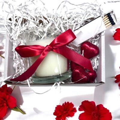 Aye Do Gifts Women's Red Ribbon Candle Gift Set for Birthday Christmas Valentines in White Size: 1 Pack White 1 Pack Aye Do Gifts Women's Red Ribbon Candle Gift Set for Birthday Christmas Valentines in White Size: 1 Pack White 1 Pack