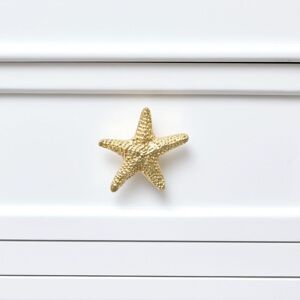 Melody Maison Gold Starfish Drawer Knob in Metallic Gold Metallic Gold Melody Maison Gold Starfish Drawer Knob in Metallic Gold Metallic Gold