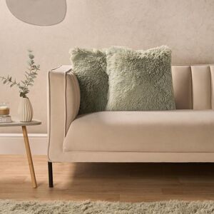 OHS Set of 2 Fluffy Shaggy Square Cushion Covers in Green Size: 45 cm x 45 cm Green 45 cm x 45 cm OHS Set of 2 Fluffy Shaggy Square Cushion Covers in Green Size: 45 cm x 45 cm Green 45 cm x 45 cm