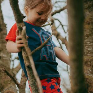 Lilly + Sid Boy's Yeah Slogan T-Shirt in Blue Size: 7-8 Years Blue 7-8 Years Lilly + Sid Boy's Yeah Slogan T-Shirt in Blue Size: 7-8 Years Blue 7-8 Years