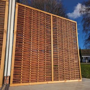 Woven Wood 1.8m x 0.9m 6ft(w) x 3ft(h) Framed Willow Fencing Hurdles in Natural Natural Woven Wood 1.8m x 0.9m 6ft(w) x 3ft(h) Framed Willow Fencing Hurdles in Natural Natural