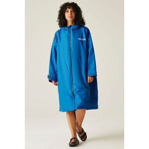 Regatta Adult Waterproof Changing Robe in Mid Blue Size: XS/S Mid Blue XS/S Regatta Adult Waterproof Changing Robe in Mid Blue Size: XS/S Mid Blue XS/S