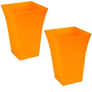 simpa Milano Tall Square Plastic Plant Pots - Set of 2 in Orange Orange simpa Milano Tall Square Plastic Plant Pots - Set of 2 in Orange Orange
