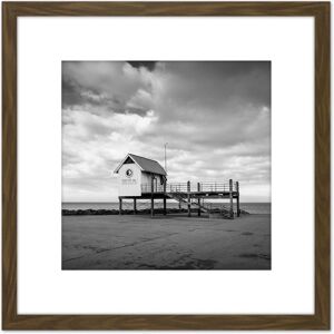 Artery8 Morecambe Sailing Club Pier Kiosk Black White Photo 8X8 Inch Square Wooden Framed Wall Art Print Picture with Mount in Brown Brown Artery8 Morecambe Sailing Club Pier Kiosk Black White Photo 8X8 Inch Square Wooden Framed Wall Art Print Picture with Mount in Brown Brown