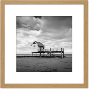 Artery8 Morecambe Sailing Club Pier Kiosk Black White Photo 8X8 Inch Square Wooden Framed Wall Art Print Picture with Mount in Light Oak Light Oak Artery8 Morecambe Sailing Club Pier Kiosk Black White Photo 8X8 Inch Square Wooden Framed Wall Art Print Picture with Mount in Light Oak Light Oak