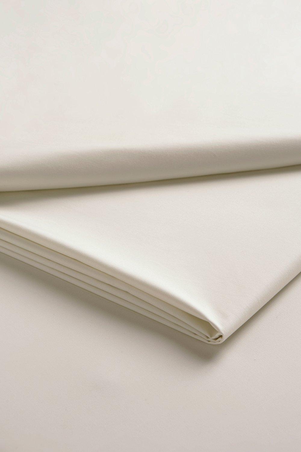 Christy 400TC Luxury Cotton Sateen Plain Dye Bedding Flat Sheets