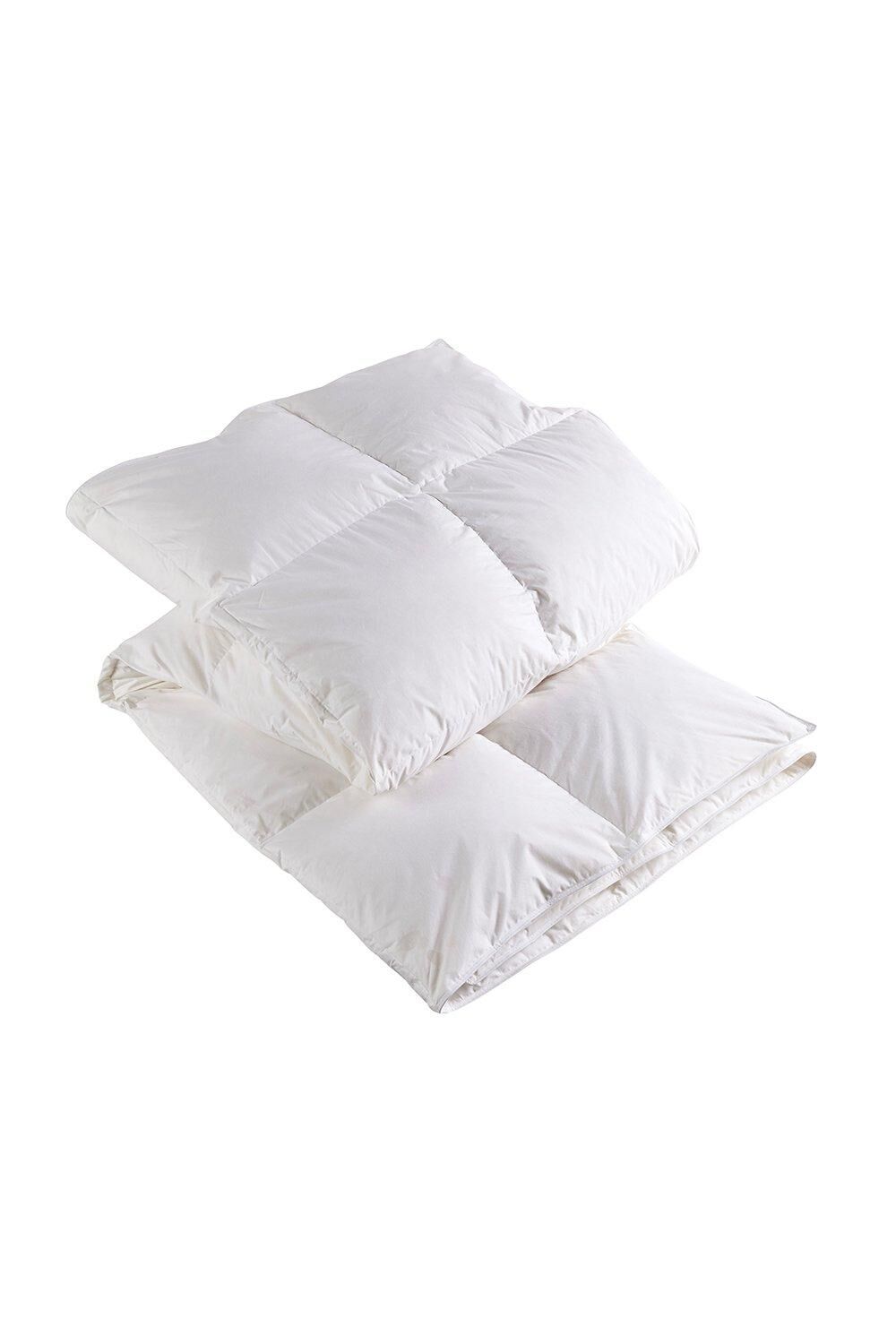 Christy Feather and Down Anti-Dustmite Filled Bedding 10.5 Tog Duvet