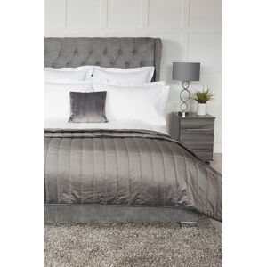 Belledorm Verona Throw 150cm X 200cm in Charcoal Size: 150 cm x 200 cm Charcoal 150 cm x 200 cm Belledorm Verona Throw 150cm X 200cm in Charcoal Size: 150 cm x 200 cm Charcoal 150 cm x 200 cm
