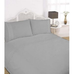 Rapport Home Sorrento Polycotton Duvet Cover Set With Pillowcase in Silver Size: Super King Silver Super King Rapport Home Sorrento Polycotton Duvet Cover Set With Pillowcase in Silver Size: Super King Silver Super King