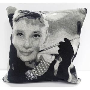 Rapport Home Audrey Hepburn Polyester Cushion Cover (43x43 cm) Size: 43 cm x 43 cm Multicolor 43 cm x 43 cm Rapport Home Audrey Hepburn Polyester Cushion Cover (43x43 cm) Size: 43 cm x 43 cm Multicolor 43 cm x 43 cm
