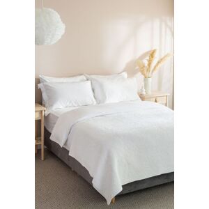 Soak&Sleep Quilted Cotton Bedspread in White Size: King White King Soak&Sleep Quilted Cotton Bedspread in White Size: King White King