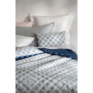 Soak&Sleep Reversible Floral Print Bedspread in Dark Blue Size: Double Dark Blue Double Soak&Sleep Reversible Floral Print Bedspread in Dark Blue Size: Double Dark Blue Double
