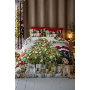 Fusion 'Christmas Tree' Festive Scene Print Duvet Cover Set Size: Single Multicolor Single Fusion 'Christmas Tree' Festive Scene Print Duvet Cover Set Size: Single Multicolor Single