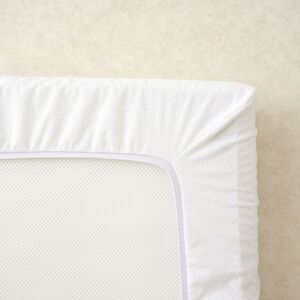 The Tiny Bed Company Waterproof Fitted Mattress Protector for Travel Cot - 95 x 65 cm in White White Travel Cot The Tiny Bed Company Waterproof Fitted Mattress Protector for Travel Cot - 95 x 65 cm in White White Travel Cot