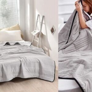 Obasyhig Cooling Thin Summer Blanket in Grey Size: King Grey King Obasyhig Cooling Thin Summer Blanket in Grey Size: King Grey King