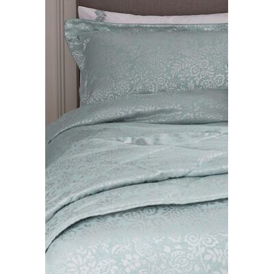 1951 'Atea' Quilted Throw in Duck Egg Blue Duck Egg Blue 1951 'Atea' Quilted Throw in Duck Egg Blue Duck Egg Blue