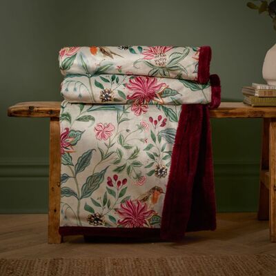 Wylder Beatrice Floral Faux Fur Throw Size: 130 cm x 180 cm Multicolor 130 cm x 180 cm Wylder Beatrice Floral Faux Fur Throw Size: 130 cm x 180 cm Multicolor 130 cm x 180 cm
