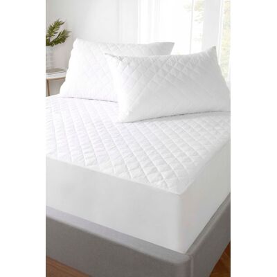 Rapport Mattress Protector Polycotton White King mattress protector Rapport Mattress Protector Polycotton White King mattress protector