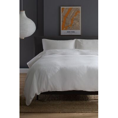 The Lyndon Company St Quentin 100% Cotton Reversible Duvet Bedlinen Deyongs 1846 in White Size: King White King The Lyndon Company St Quentin 100% Cotton Reversible Duvet Bedlinen Deyongs 1846 in White Size: King White King
