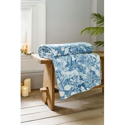 Deyongs Winter Forest 140x180cm Throw - Soft Printed Fleece Blanket - Woodland Animal Design in Mid Blue Size: 140 cm x 180 cm Mid Blue 140 cm x 180 cm Deyongs Winter Forest 140x180cm Throw - Soft Printed Fleece Blanket - Woodland Animal Design in Mid Blue Size: 140 cm x 180 cm Mid Blue 140 cm x 180 cm