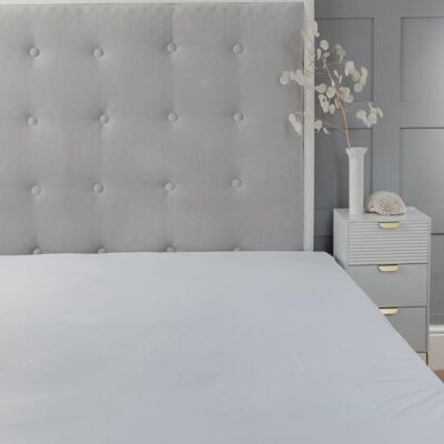 Snug City Anti Bed Bug Mattress Protector Waterproof Fully Encased Zipped Mattress Cover Dust Mite Proof in White Size: Double White Double Snug City Anti Bed Bug Mattress Protector Waterproof Fully Encased Zipped Mattress Cover Dust Mite Proof in White Size: Double White Double
