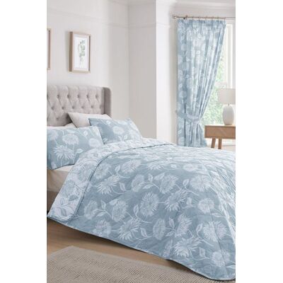 Dreams & Drapes 'Chrysanthemum' Reversible Bedspread in Blue Blue Dreams & Drapes 'Chrysanthemum' Reversible Bedspread in Blue Blue