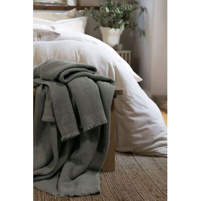 CHRISTY 'Madeira' Super Soft Fringed Blanket in Blue Size: 140 cm x 180 cm Blue 140 cm x 180 cm CHRISTY 'Madeira' Super Soft Fringed Blanket in Blue Size: 140 cm x 180 cm Blue 140 cm x 180 cm
