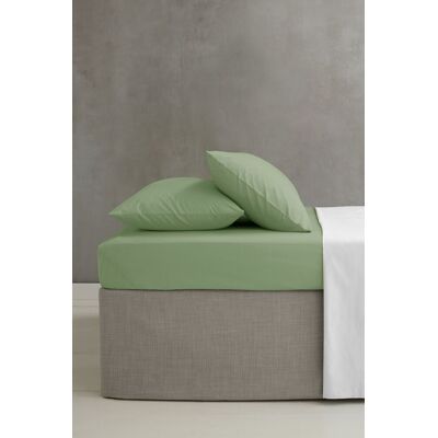 Catherine Lansfield 'Easy Iron Percale' Combed Polycotton 25cm Depth Sheet in Light Green Size: King Fitted Light Green King Fitted Catherine Lansfield 'Easy Iron Percale' Combed Polycotton 25cm Depth Sheet in Light Green Size: King Fitted Light Green King Fitted