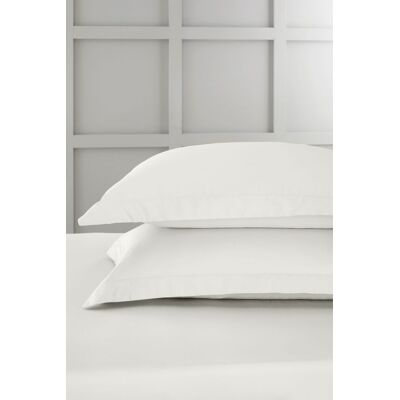 Bianca '400 Thread Count Cotton Sateen' Oxford Pillowcase Pair in Ivory Ivory Bianca '400 Thread Count Cotton Sateen' Oxford Pillowcase Pair in Ivory Ivory