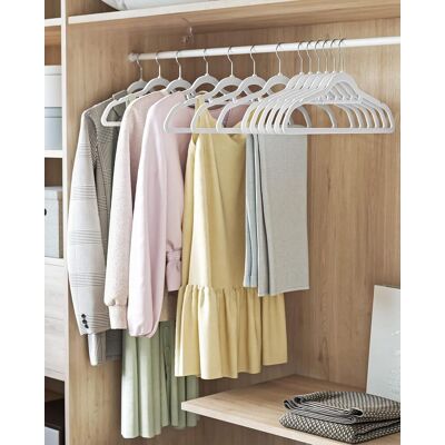 SONGMICS Set of 20 Clothes Hangers Non Slip with Tie Bar & Hook in White White SONGMICS Set of 20 Clothes Hangers Non Slip with Tie Bar & Hook in White White