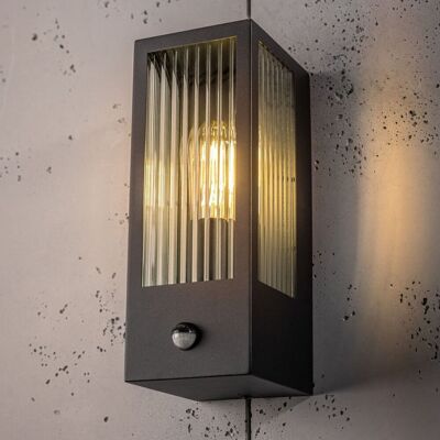 CGC Lighting EU - Exterior E27 Crystal Black PIR - Crystal glass - PIR sensor - Outdoor light CGC Lighting EU - Exterior E27 Crystal Black PIR - Crystal glass - PIR sensor - Outdoor light