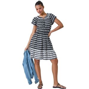 Roman Women's Zig Zag Border Print Shirred Dress in Black Size: 16 Black 16 Roman Women's Zig Zag Border Print Shirred Dress in Black Size: 16 Black 16
