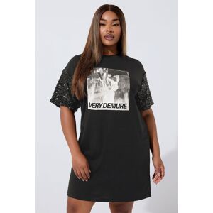 Yours Women's Sequin 'Very Demure' Graphic T-Shirt Dress in Black Size: 26-28 Black 26-28 Yours Women's Sequin 'Very Demure' Graphic T-Shirt Dress in Black Size: 26-28 Black 26-28