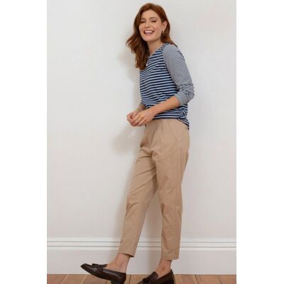 Kite Women's Crichel Cropped Twill Chinos in Beige Size: 18 Beige 18 Kite Women's Crichel Cropped Twill Chinos in Beige Size: 18 Beige 18