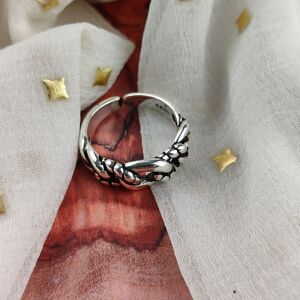 The Colourful Aura Sterling Silver Chain Thick Band Adjustable Open Stacking Ring Silver One Size The Colourful Aura Sterling Silver Chain Thick Band Adjustable Open Stacking Ring Silver One Size