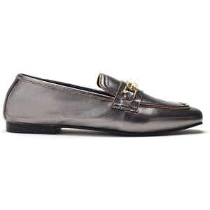 Moda In Pelle Women's 'Earley' Leather Ballet Pumps in Metallic Silver Size: 5 Metallic Silver 5 Moda In Pelle Women's 'Earley' Leather Ballet Pumps in Metallic Silver Size: 5 Metallic Silver 5