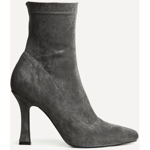 Linzi Women's Lovato Grey Faux Suede Square Toe Heeled Sock Boot Size: 6-Standard Fit Grey 6-Standard Fit Linzi Women's Lovato Grey Faux Suede Square Toe Heeled Sock Boot Size: 6-Standard Fit Grey 6-Standard Fit