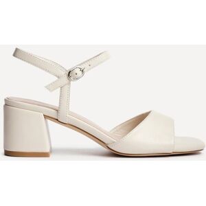Linzi Women's Darlene Nude Faux Leather Low Heeled Sandals Size: 6-Standard Fit Nude 6-Standard Fit Linzi Women's Darlene Nude Faux Leather Low Heeled Sandals Size: 6-Standard Fit Nude 6-Standard Fit