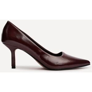 Linzi Women's Kat Burgundy Faux Leather Court Heels in Red Size: 4-Standard Fit Red 4-Standard Fit Linzi Women's Kat Burgundy Faux Leather Court Heels in Red Size: 4-Standard Fit Red 4-Standard Fit