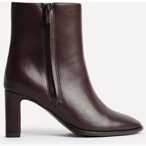 Linzi Women's Jonas Brown Faux Leather Block Heel Ankle Boot Size: 6-Standard Fit Brown 6-Standard Fit Linzi Women's Jonas Brown Faux Leather Block Heel Ankle Boot Size: 6-Standard Fit Brown 6-Standard Fit