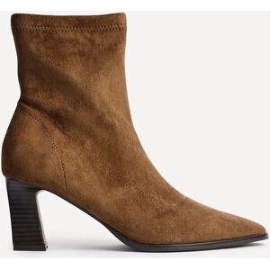 Linzi Women's Blaze Tan Faux Suede Sock Ankle Boot Size: 7-Standard Fit Tan 7-Standard Fit Linzi Women's Blaze Tan Faux Suede Sock Ankle Boot Size: 7-Standard Fit Tan 7-Standard Fit