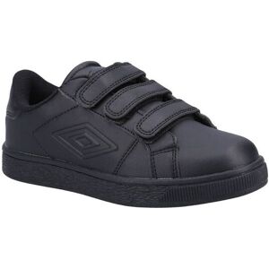 Umbro Medway V Jnr Shoe in Black Size: Infant 11 Black Infant 11 Umbro Medway V Jnr Shoe in Black Size: Infant 11 Black Infant 11