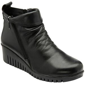 Lotus Women's 'Cordelia' Leather Wedge Ankle Boots in Black Size: 8 Black 8 Lotus Women's 'Cordelia' Leather Wedge Ankle Boots in Black Size: 8 Black 8