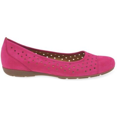 Gabor Women's 'Ruffle' Casual Shoes in Pink Size: 5 Pink 5 Gabor Women's 'Ruffle' Casual Shoes in Pink Size: 5 Pink 5