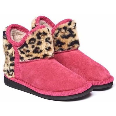 Moshulu 'Mini Snowman' Fluffy Animal Bootie Slippers in Pink Size: Infant 11 Pink Infant 11 Moshulu 'Mini Snowman' Fluffy Animal Bootie Slippers in Pink Size: Infant 11 Pink Infant 11