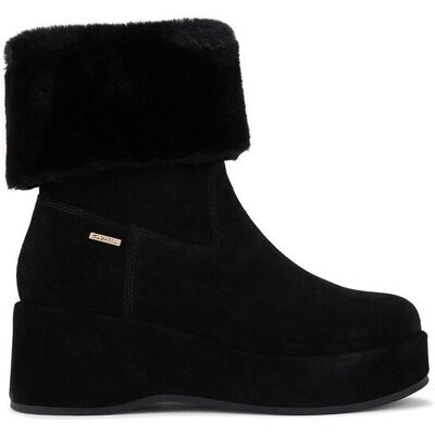 Carvela Women's 'Apres Fur' Suede Boots in Black Size: 8 Black 8 Carvela Women's 'Apres Fur' Suede Boots in Black Size: 8 Black 8