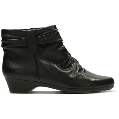Clarks Women's Matron Ella Ankle Boot Black Leather Ankle Boots Size: 6-Wide Fit Black 6-Wide Fit Clarks Women's Matron Ella Ankle Boot Black Leather Ankle Boots Size: 6-Wide Fit Black 6-Wide Fit