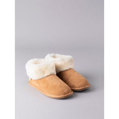 Lakeland Leather Women's Sheepskin Bootie Slippers in Tan Size: 4 Tan 4 Lakeland Leather Women's Sheepskin Bootie Slippers in Tan Size: 4 Tan 4