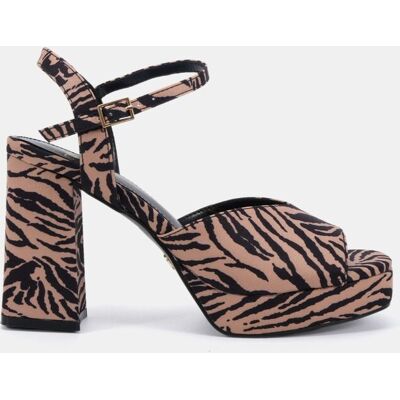 Novo Women's Layla Platform Heeled Sandal Size: 7 Multicolor 7 Novo Women's Layla Platform Heeled Sandal Size: 7 Multicolor 7