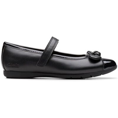 Clarks Dance Beam Kid Black Mary Jane, Riptape, School Shoes Size: 13.5-Standard Fit Black 13.5-Standard Fit Clarks Dance Beam Kid Black Mary Jane, Riptape, School Shoes Size: 13.5-Standard Fit Black 13.5-Standard Fit
